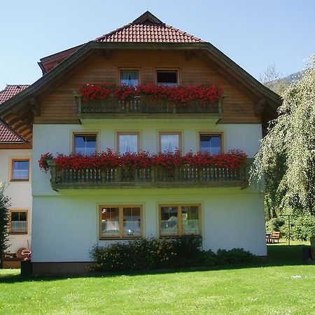 Appartement Pension Grasser Bad Kleinkirchheim Eksteriør billede