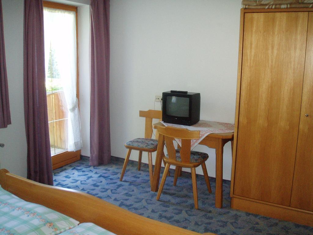 Appartement Pension Grasser Bad Kleinkirchheim Værelse billede