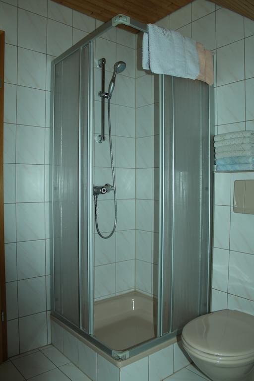 Appartement Pension Grasser Bad Kleinkirchheim Værelse billede